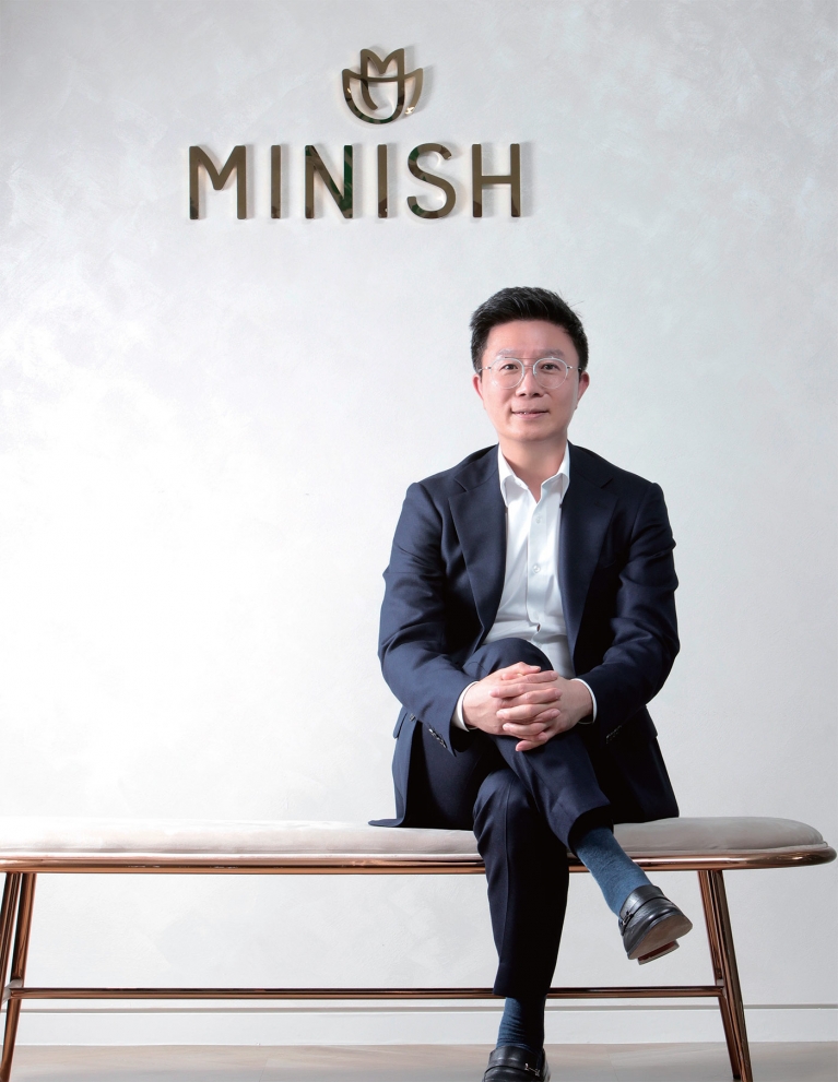 Minish Technology 首席执行官 Jungho Kang 接受《福布斯》韩国版采访，讲述他成为全球牙科行业游戏规则改变者的历程
